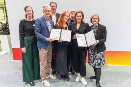 Des artistes et des galeries honorés par trois prix prestigieux. Crédit: Messe Karlsruhe/Jürgen Rösner