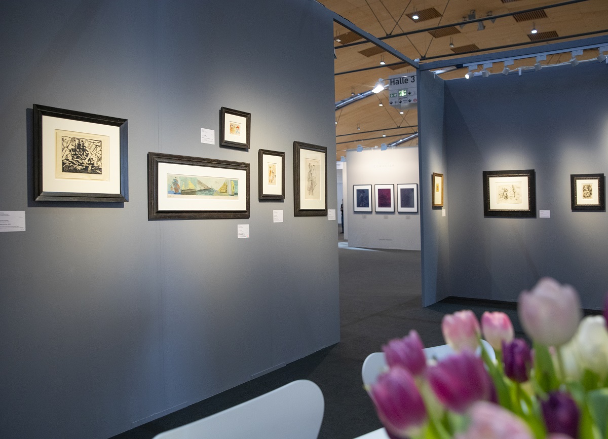 Gallery Thole Rotermund with paper works of Classic Modern Art Gallery Thole Rotermund with paper works
